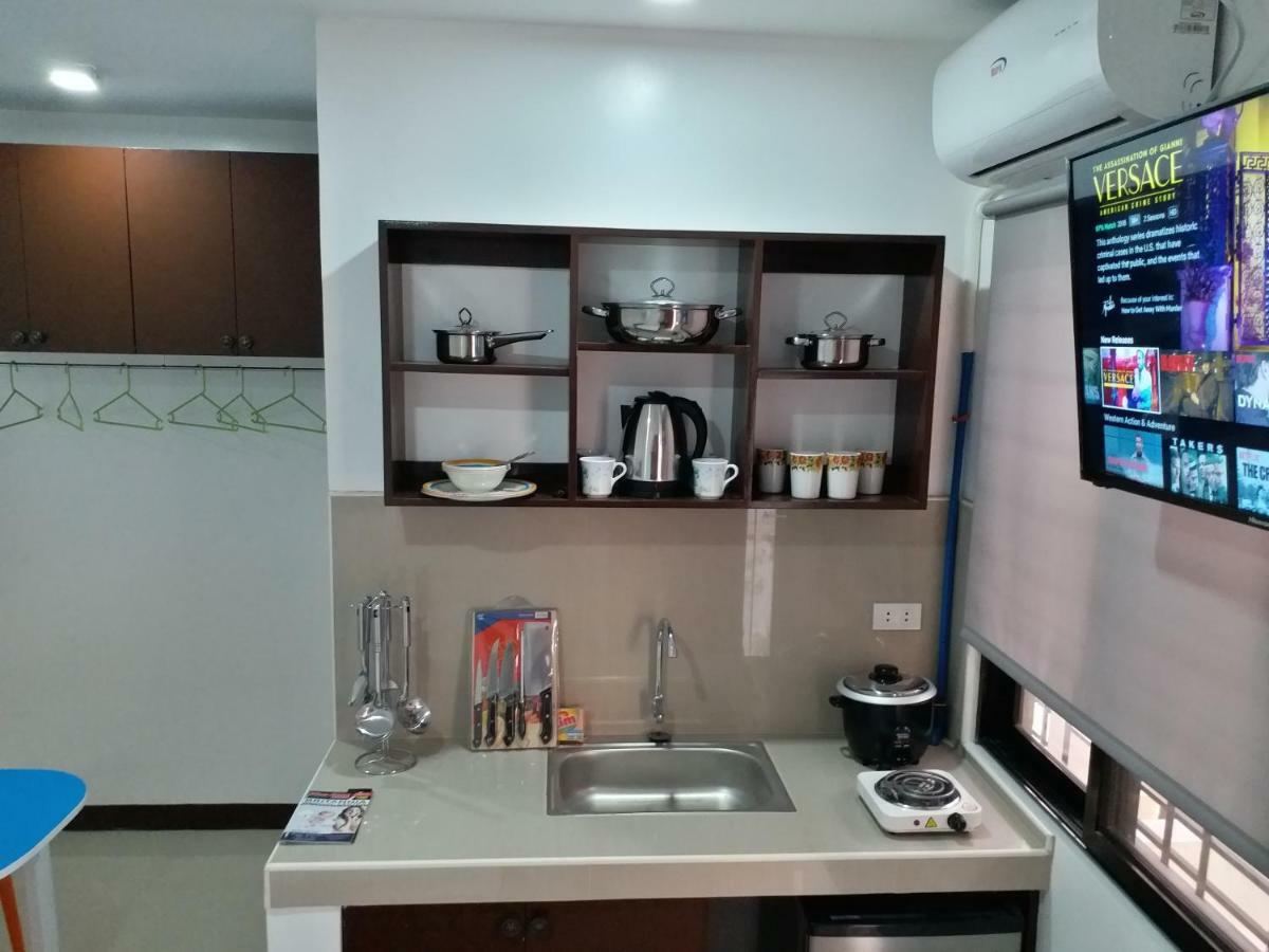 Clark-Pad Inn, Angeles City Экстерьер фото