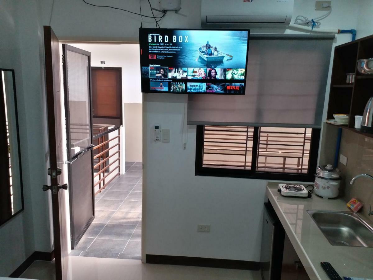 Clark-Pad Inn, Angeles City Экстерьер фото