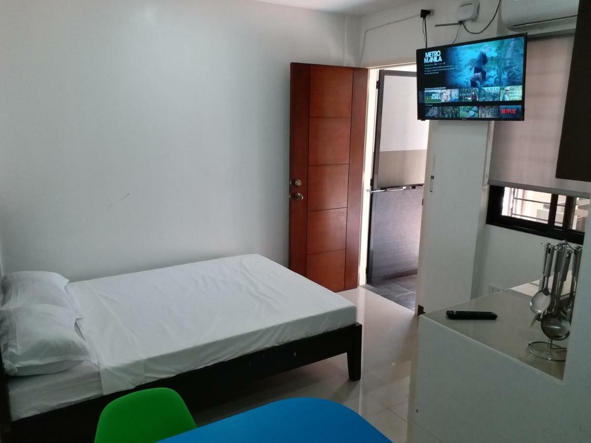 Clark-Pad Inn, Angeles City Экстерьер фото