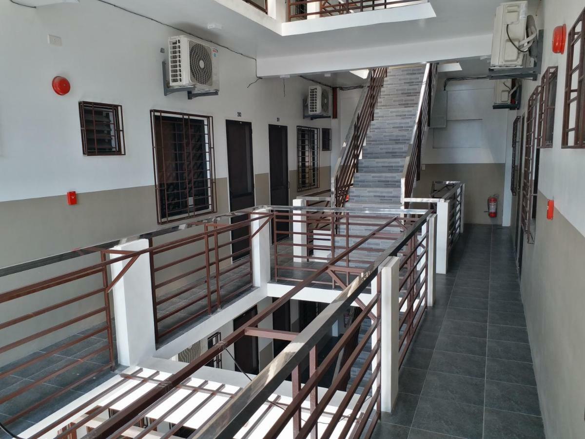Clark-Pad Inn, Angeles City Экстерьер фото